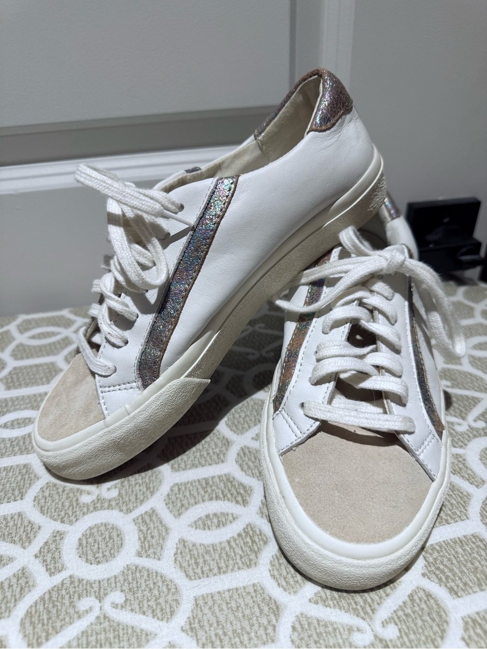 Madewell Sidewalk White Leather Low-Top Sneakers suede & glitter details